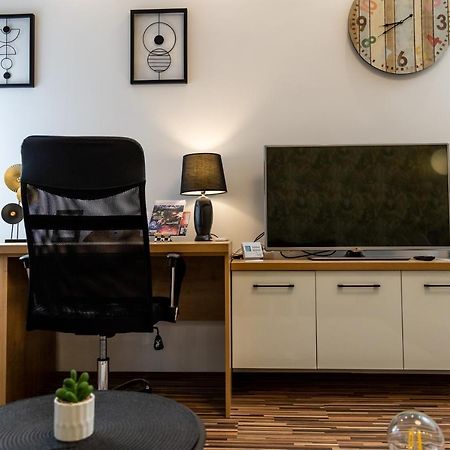 Wanderer Station Apartment เดเบรตเซน ภายนอก รูปภาพ
