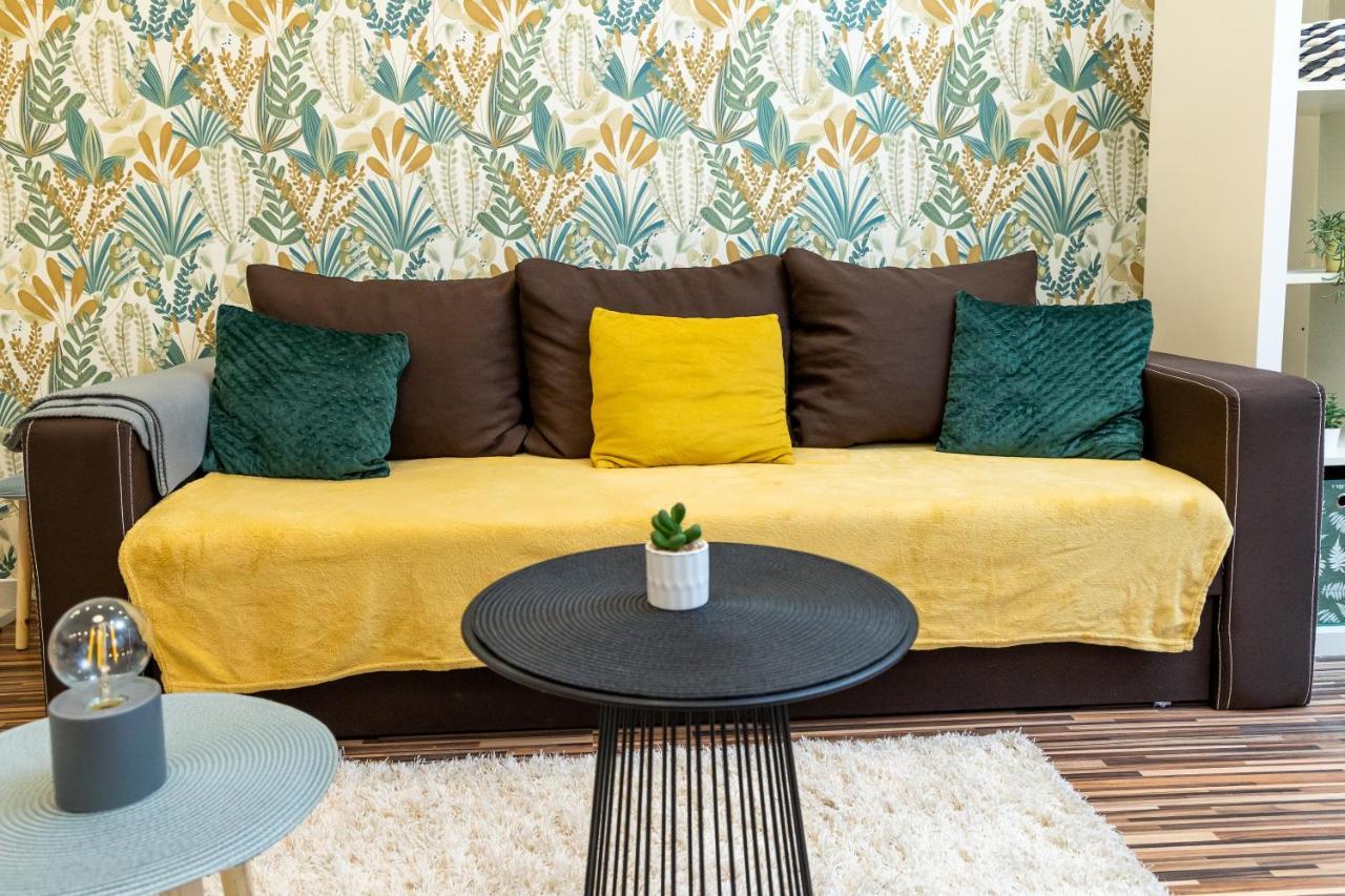 Wanderer Station Apartment เดเบรตเซน ภายนอก รูปภาพ