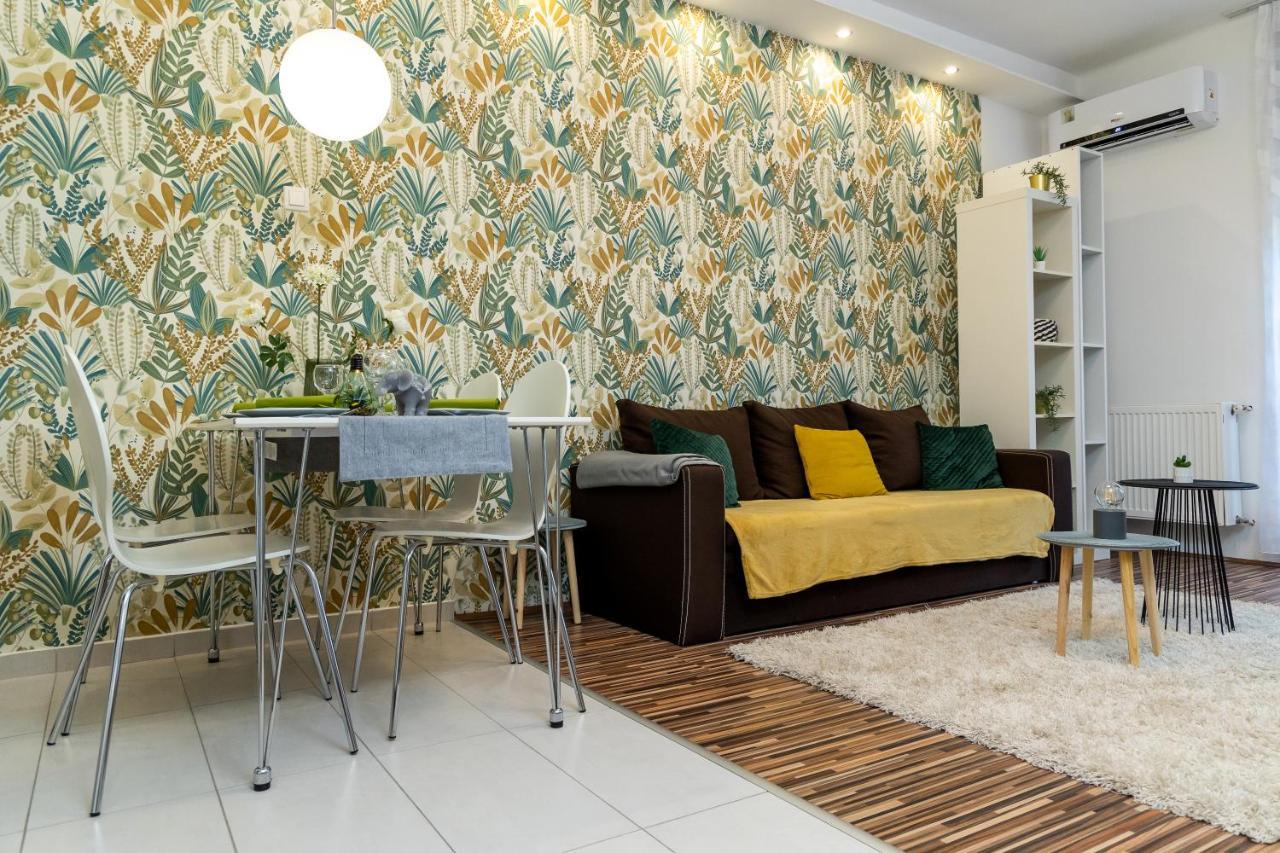 Wanderer Station Apartment เดเบรตเซน ภายนอก รูปภาพ