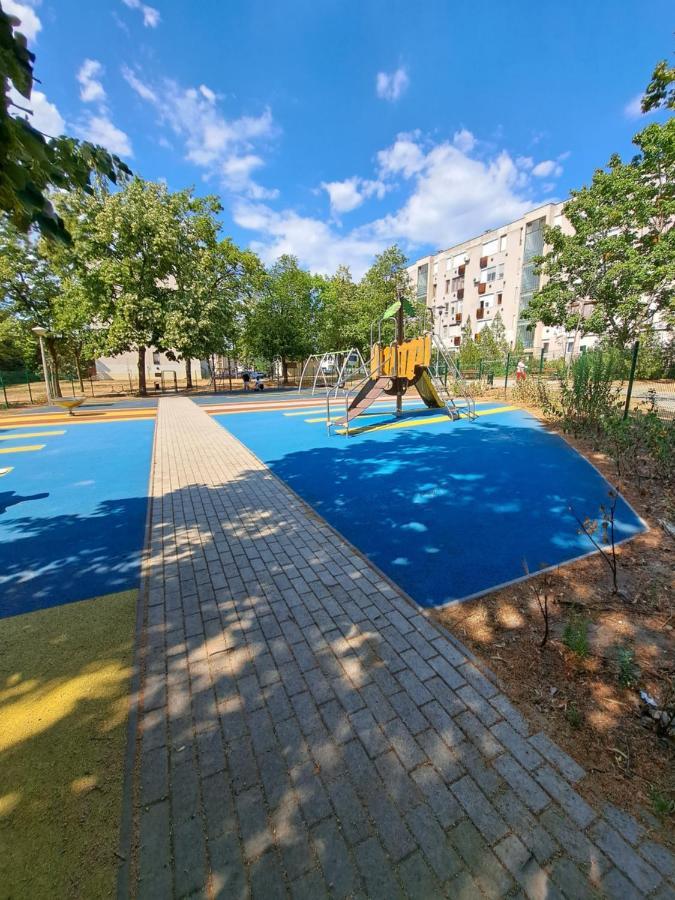 Wanderer Station Apartment เดเบรตเซน ภายนอก รูปภาพ