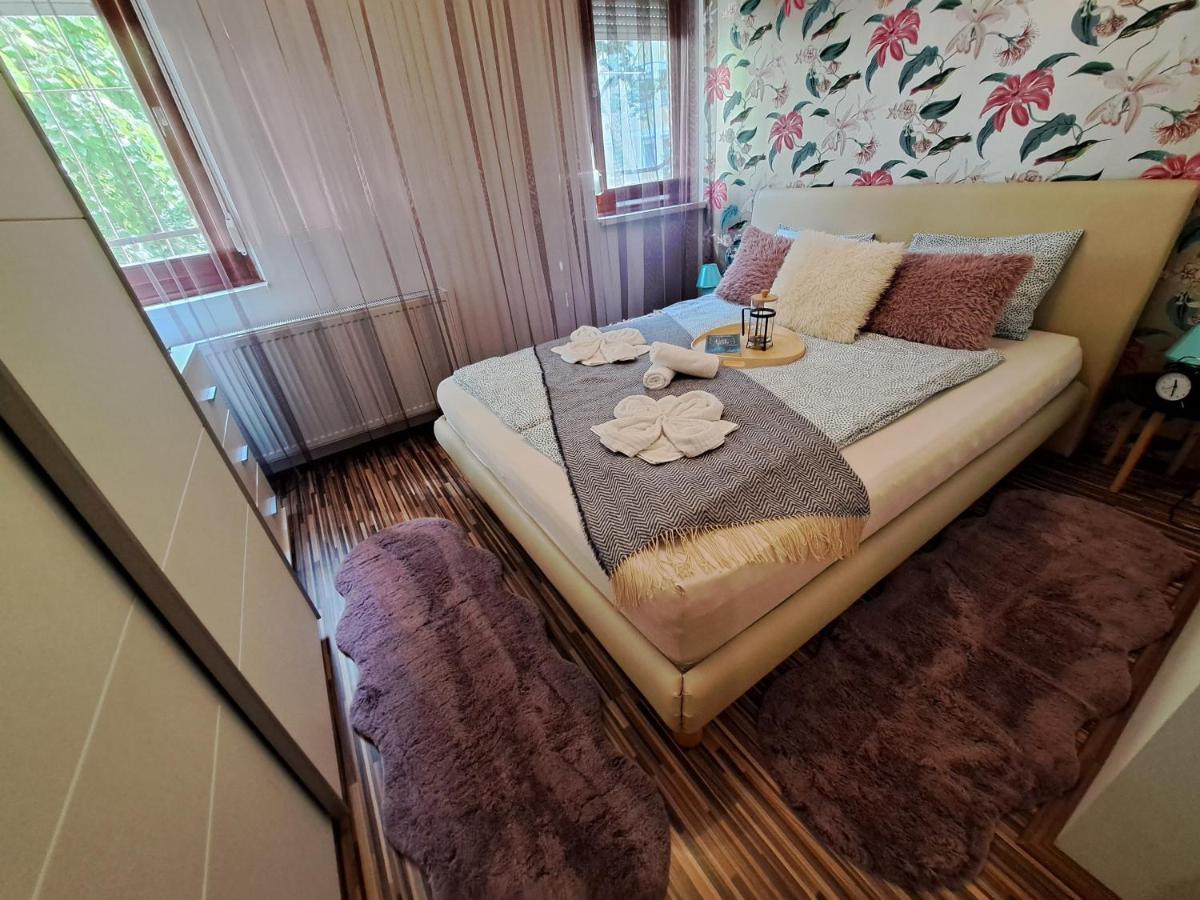 Wanderer Station Apartment เดเบรตเซน ภายนอก รูปภาพ
